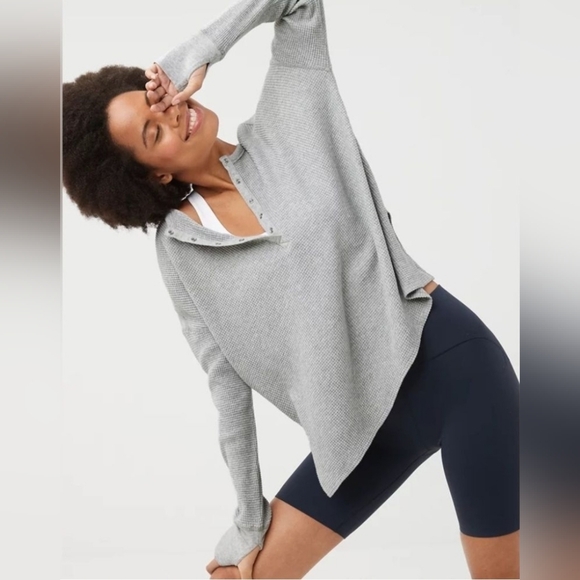 Offline Aerie Waffle Knit Henley In Gray. Size Small. - Picture 1 of 7